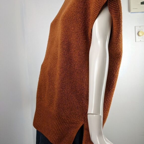 Christian Siriano Sleeveless sweater / tunic rust color size medium - Picture 4 of 6